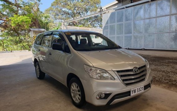 TOYOTA INNOVA 2016 FOR SALE-4