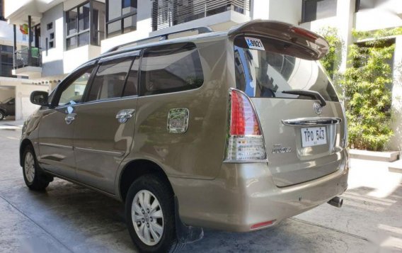 2011 Toyota Innova for sale-1