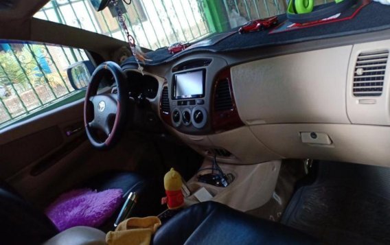 Toyota Innova 2005 for sale-1