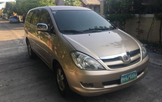 Well kept Toyota Innova for sale 