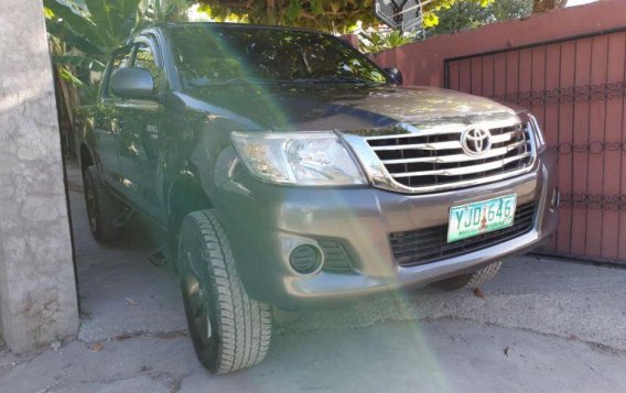 Toyota Hilux E MT 2011 for sale