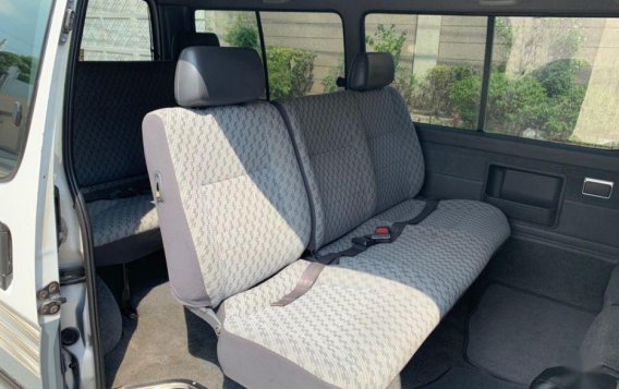 2003 Toyota Hiace for sale -9
