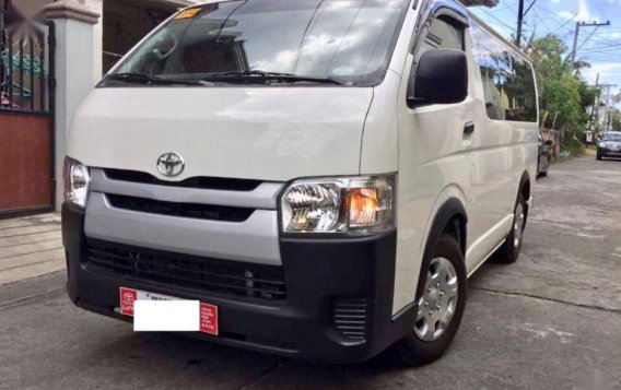 2018 Toyota Hiace Commuter for sale -2