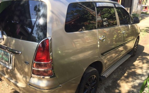 Toyota Innova E 2006 for sale-7