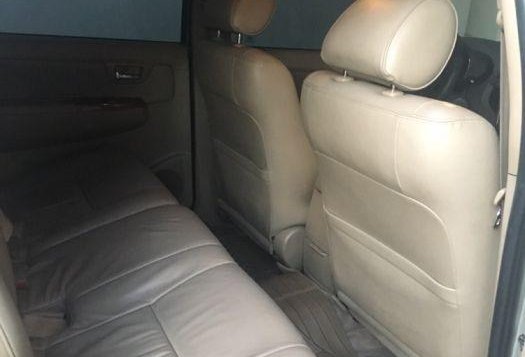 Toyota Fortuner 2010 for sale-3