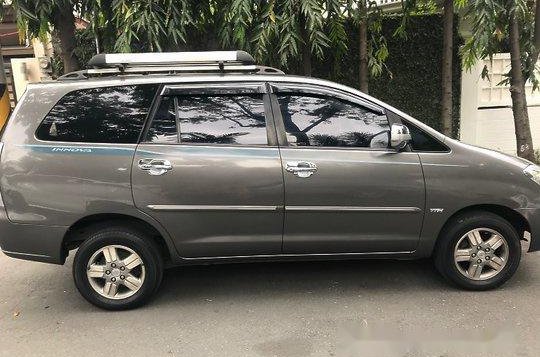 Toyota Innova 2006 for sale -1