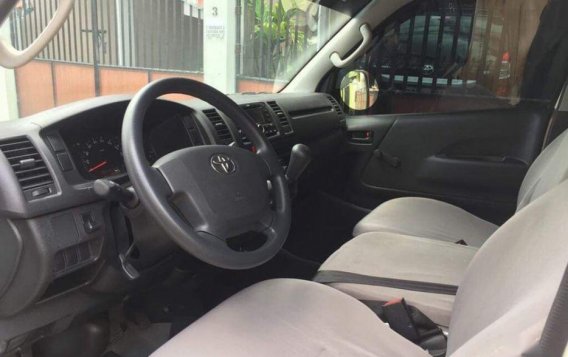 2018 Toyota Hiace Commuter for sale -8