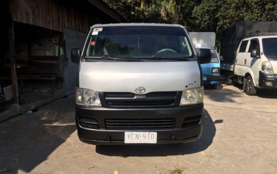 Like new Toyota Hiace for sale