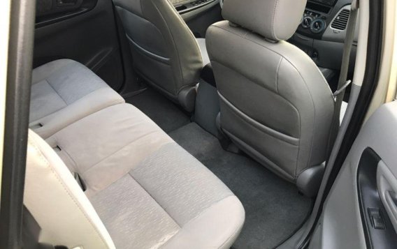 Toyota Innova E 2007 for sale-9