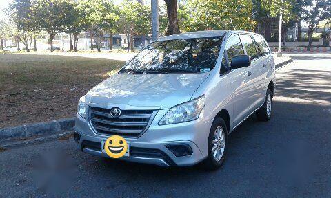 2015 Toyota Innova E for sale