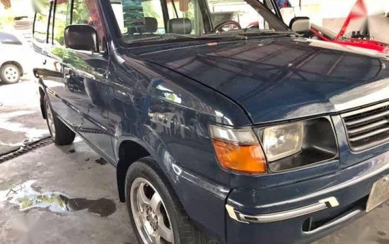 Toyota Revo diesel 2000 for sale