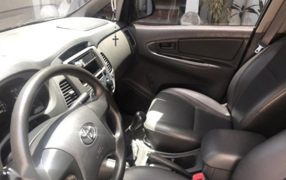 2013 Toyota Innova J for sale -5