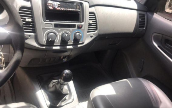 2013 Toyota Innova J for sale -8