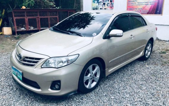 Toyota Altis 1.6V 2013 for sale -8