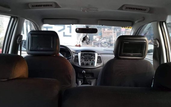 Toyota Innova E 2013 for sale -4