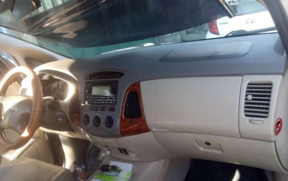 Toyota Innova V 2008 for sale -1