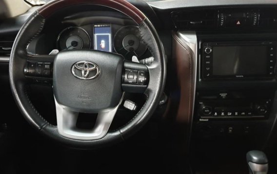 2018 Toyota Fortuner 2.8V for sale-3