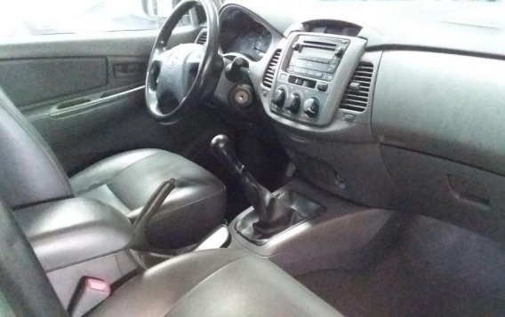 2014 Toyota Innova J for sale -4