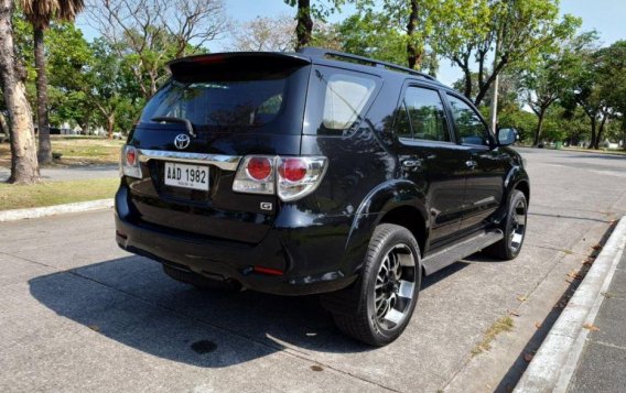 2014 Toyota Fortuner G for sale -3