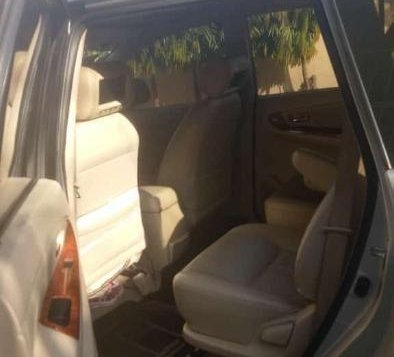 Toyota Innova V 2008 for sale -3