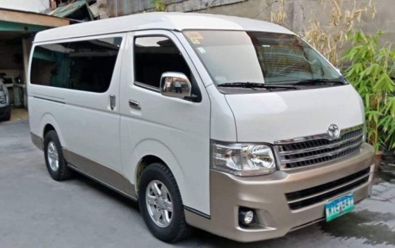 2013 Toyota Hiace Super Grandia for sale 