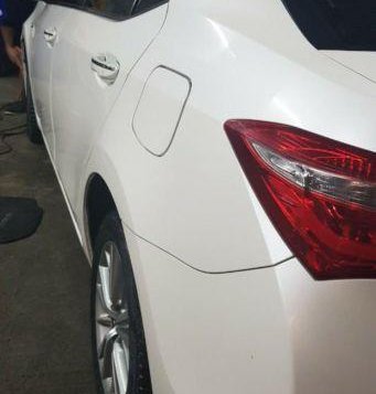 Toyota Altis 1.6V 2015 for sale -3