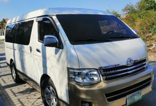 Toyota Hiace Super Grandia 2013 for sale-2