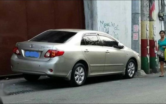 Toyota Altis 2010 for sale-1