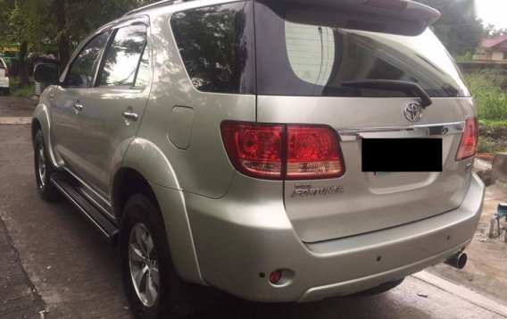 Toyota Fortuner 4x4 2009 for sale -3