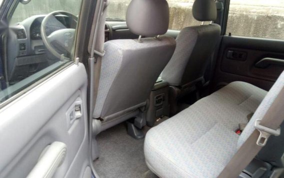 Well kept Toyota Land Cruiser Prado for sale -4