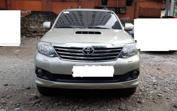 2014 Toyota Fortuner V for sale 