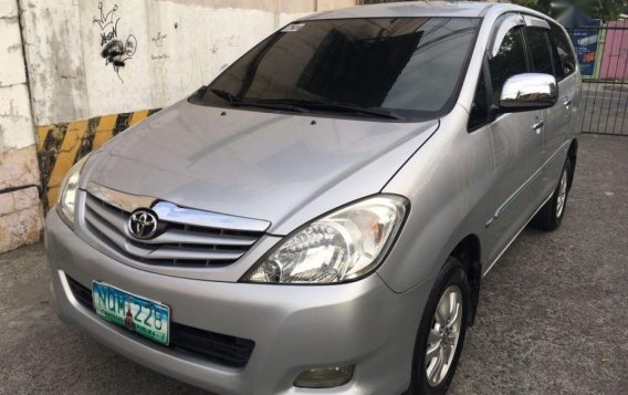 2010 Toyota Innova G for sale 