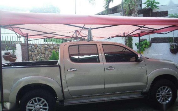 Toyota Hilux 4x2 G 2012 for sale -3