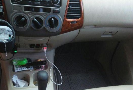 Toyota Innova 2.5V AT for sale -9