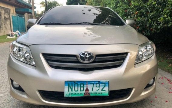 Toyota Altis 2010 for sale-2