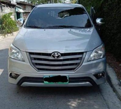 2013 Toyota Innova E for sale