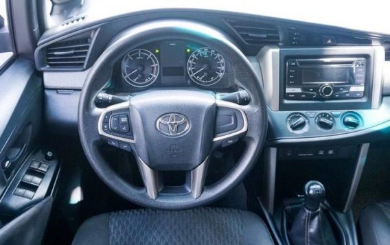 Toyota Innova E 2.8 2016 for sale -1