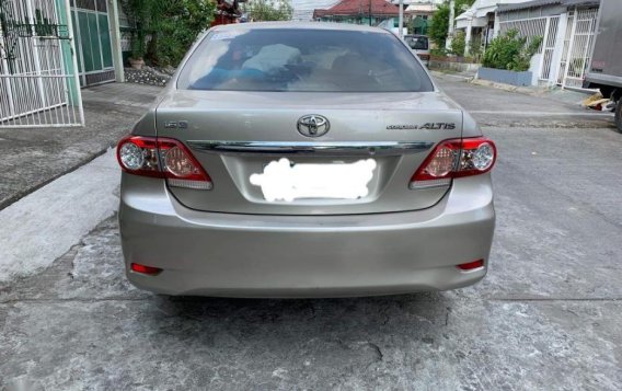 Toyota Corolla Altis 2011 for sale -3
