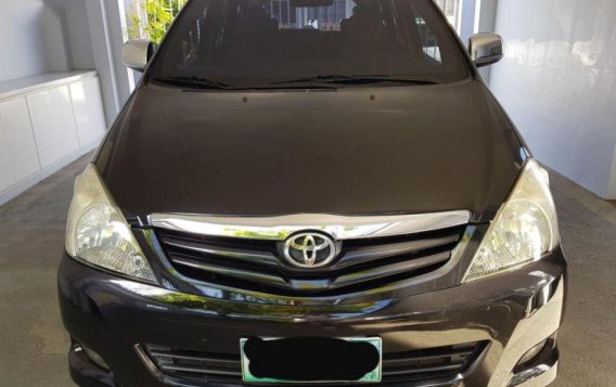 2010 Toyota Innova G for sale -1