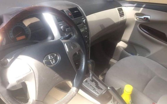 Toyota Altis 2010 for sale -2