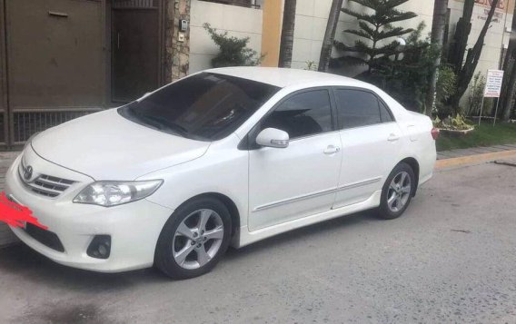 Toyota Altis 2010 for sale -4