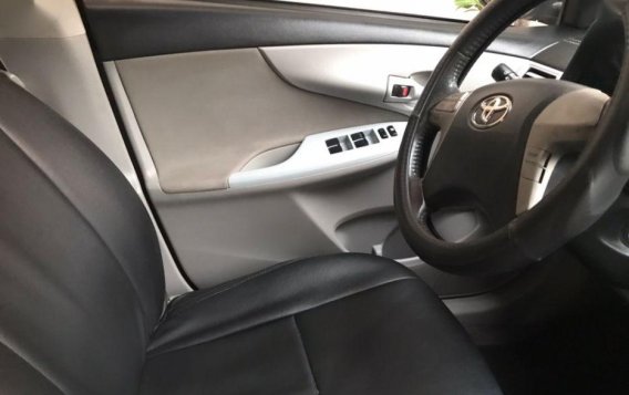 Toyota Altis 2010 G for sale -8