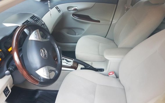 Toyota Corolla Altis 2013 V for sale-5