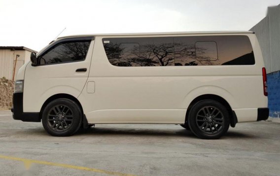 Toyota Hiace Commuter 2015 for sale -10