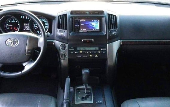 2011 Toyota Land Cruiser for sale -5