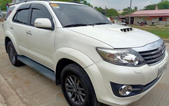 Toyota Fortuner 2015 V for sale-1