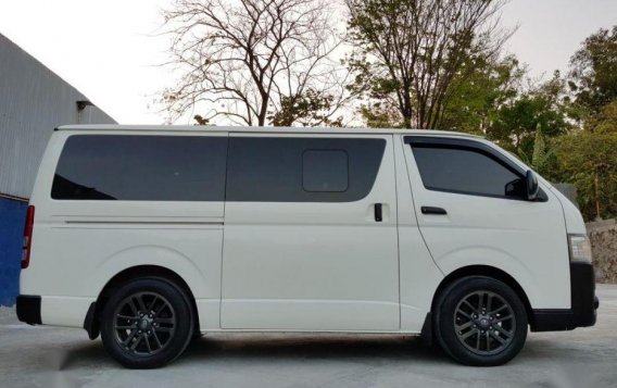 Toyota Hiace Commuter 2015 for sale -3
