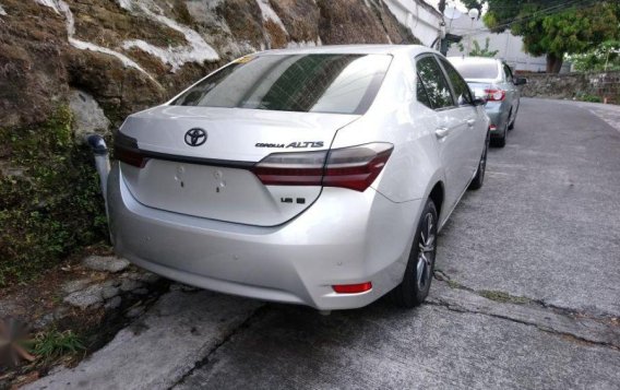 Toyota Altis 2018 for sale-3