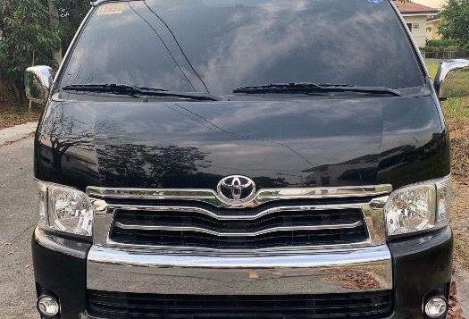 2015 Toyota Hiace Super Grandia for sale -1