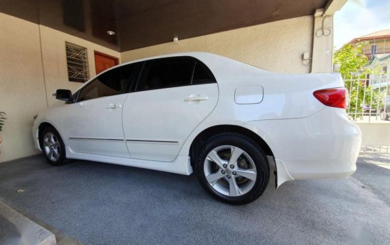 2011 Toyota Altis for sale-1